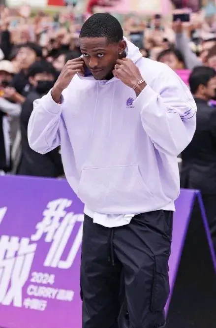 Roosh, 士的季后赛, tenan